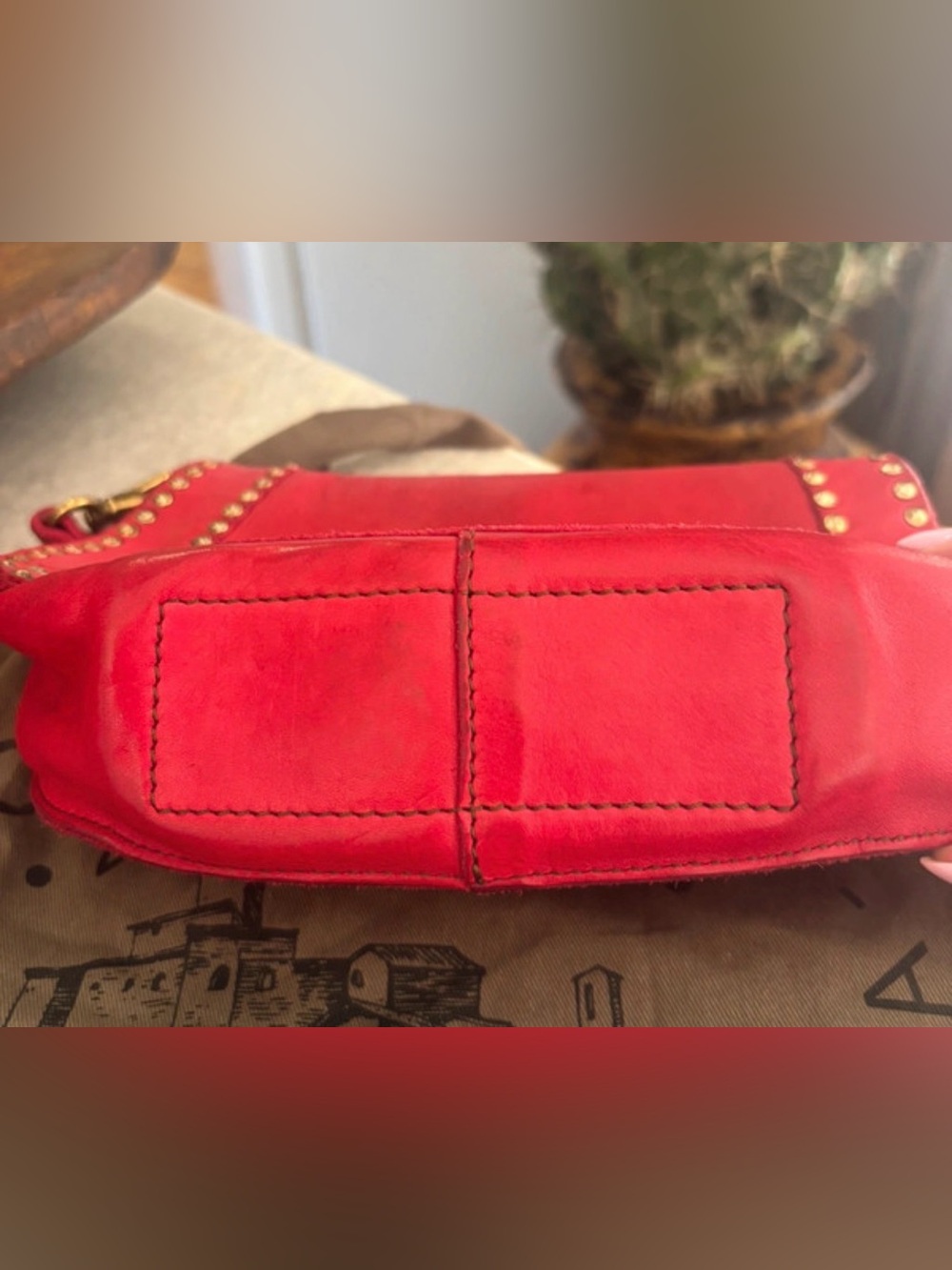 Rare Campomaggi Dark Pink Studded Italian Leather Shoulder Bag w/dustbag! - Picture 8 of 9